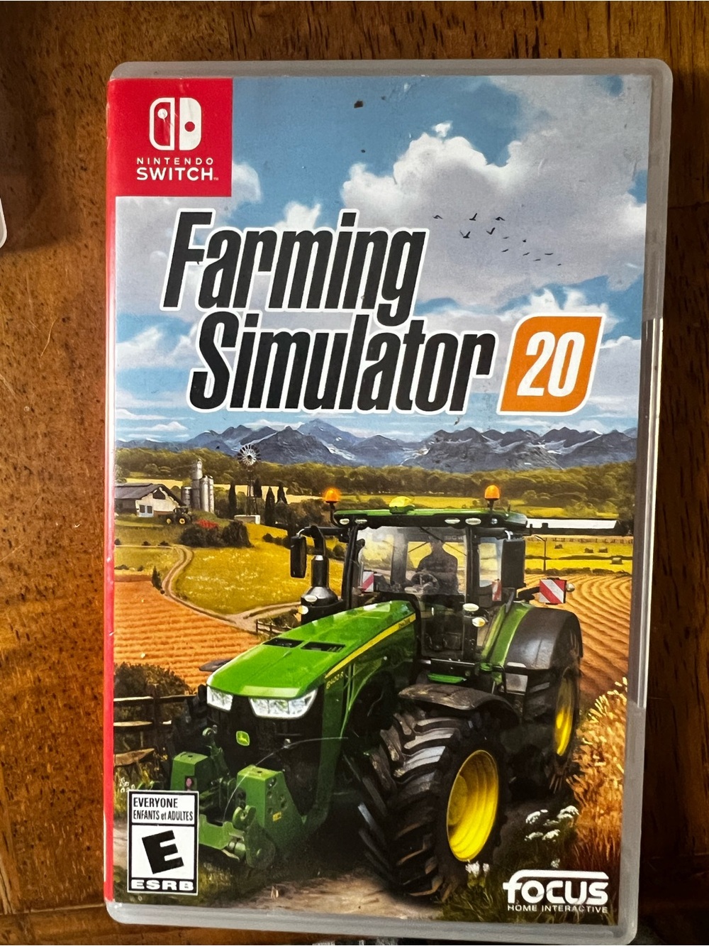Nintendo Farming Simulator 20 - Green & Yellow Tractor Cover